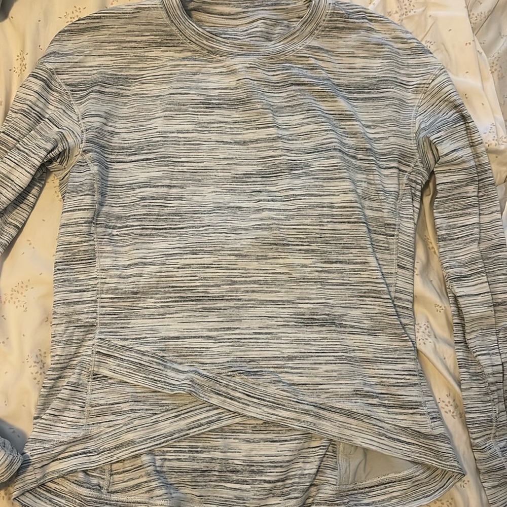 Lululemon Over Shirt/Crew Neck